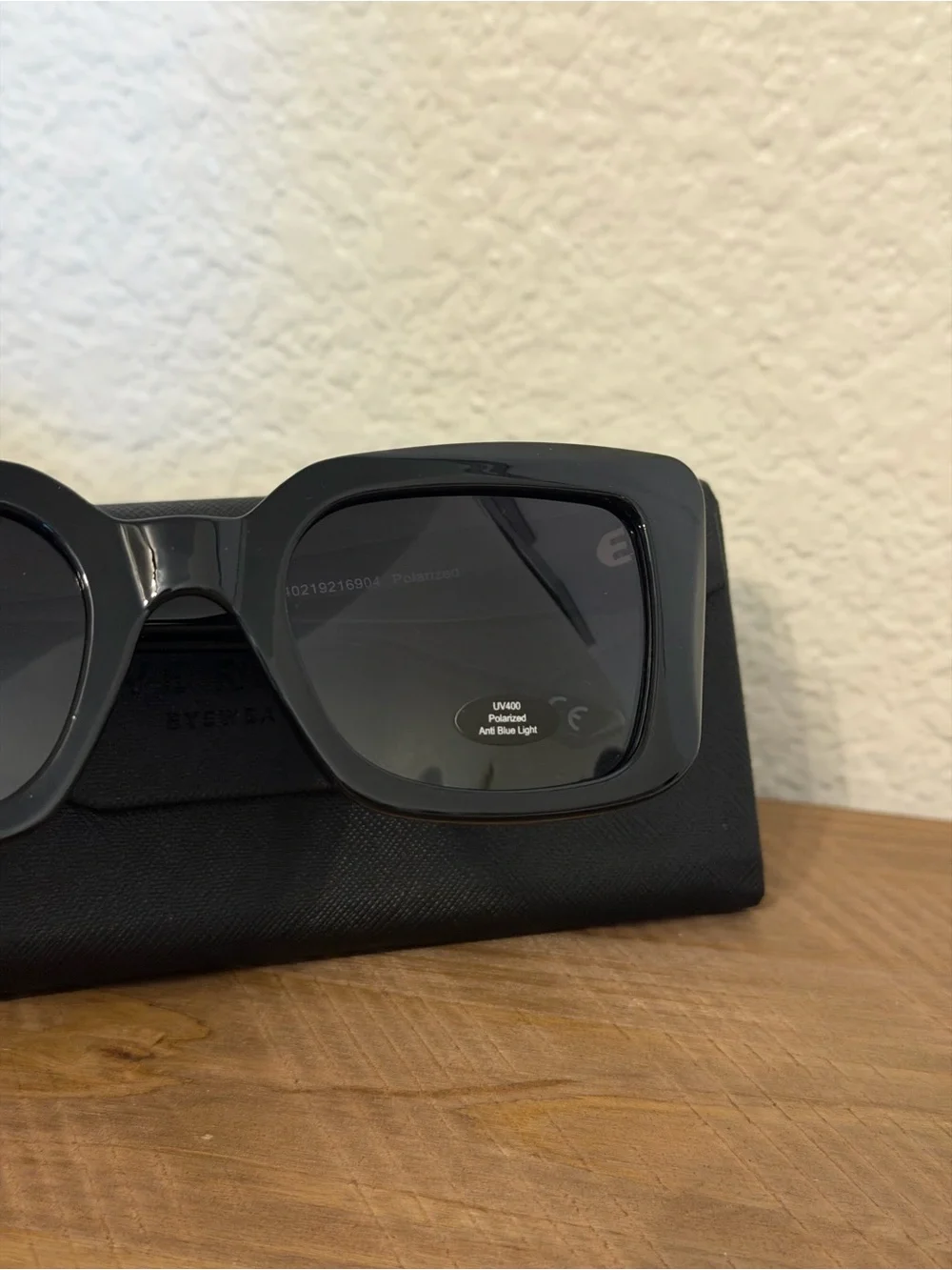 PRIVÉ REVAUX Women’s Black Square Sunglasses with Gradient Lenses